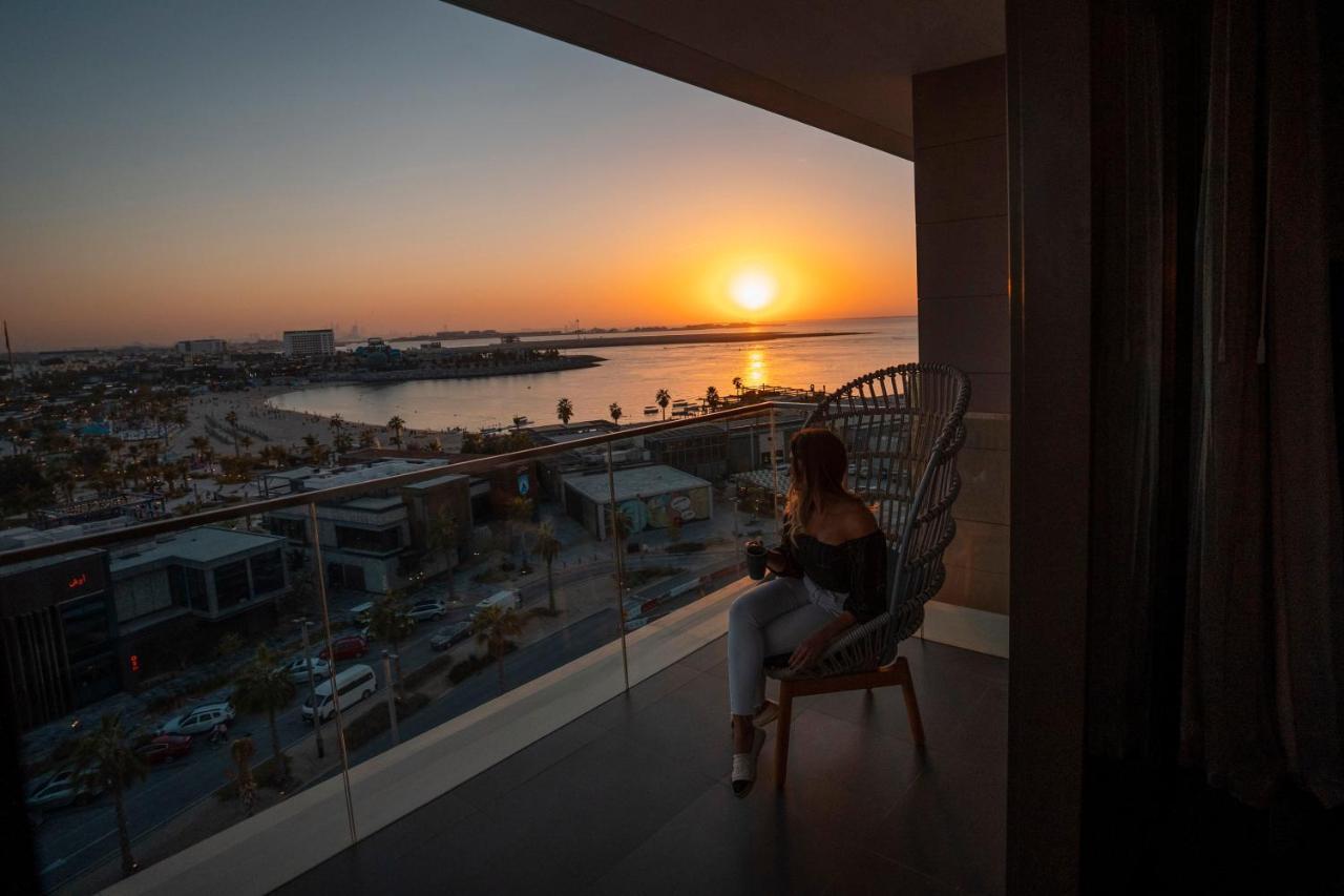Hyatt Centric Jumeirah Dubaj Exteriér fotografie Sunset at the Westin La Paloma